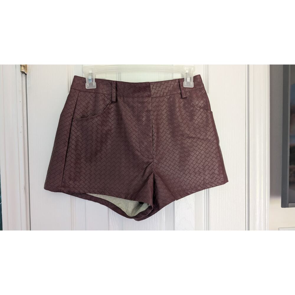 Vestique Womens Chino Shorts Burgundy Faux Leather Solid Zip Zipper Pockets S